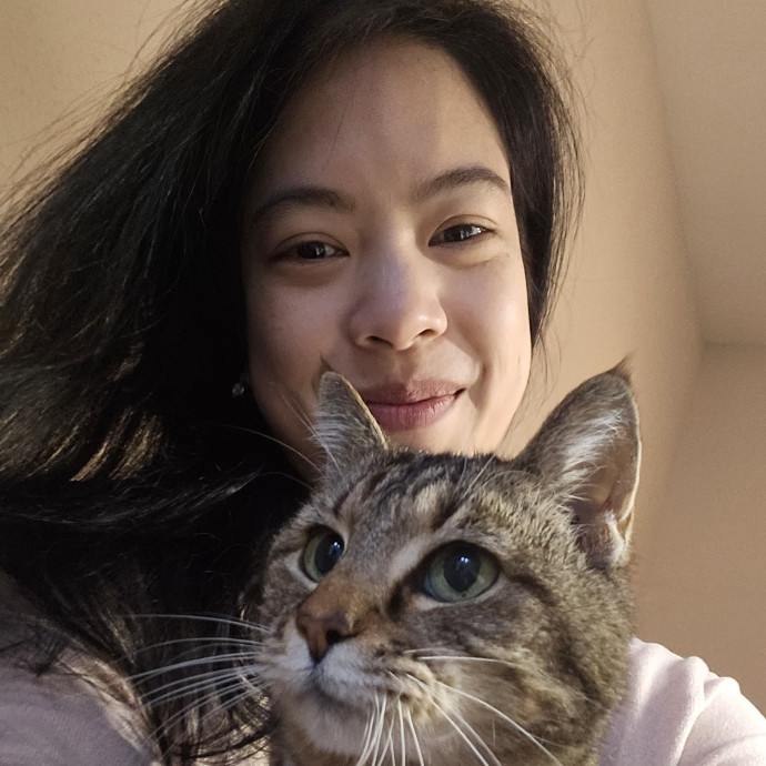 Professional Caring Cats Mom