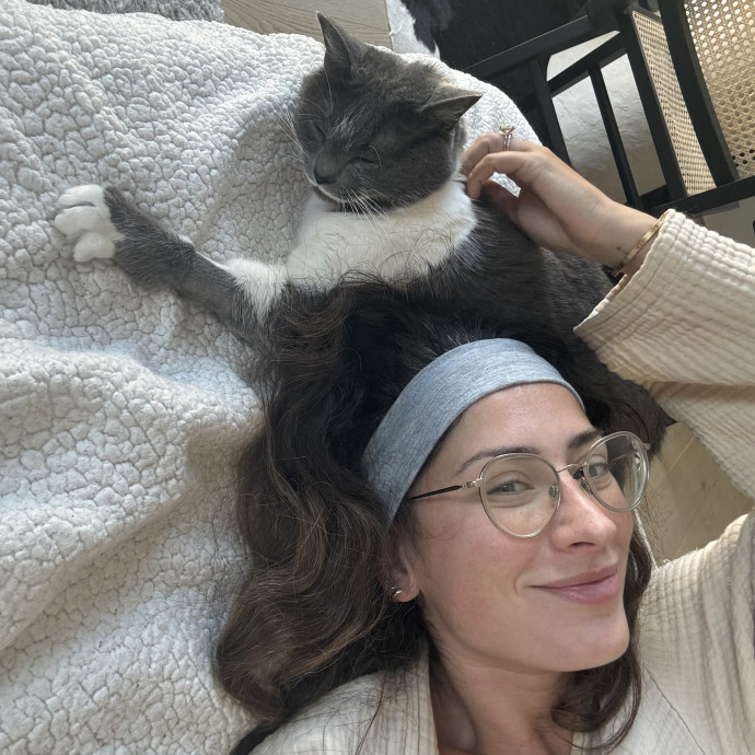 Rescue Cat Mom  Experienced Cat Sitter