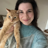 Sarah - The Calm Kitty Collector