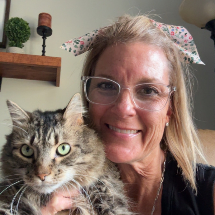 Amie's Fur-Ever Friends Cat Sitting