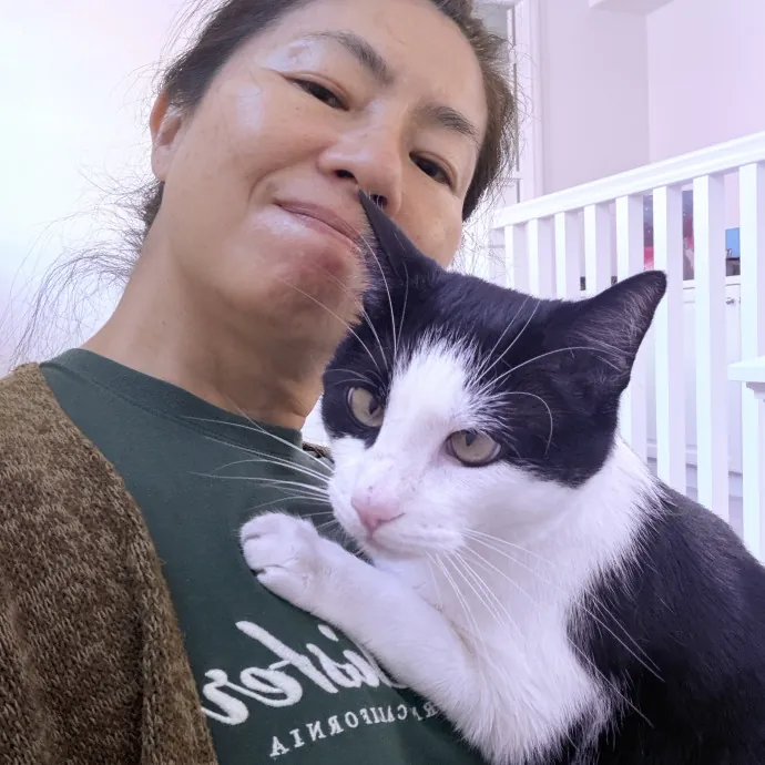 Loving  Reliable Cat Sitter