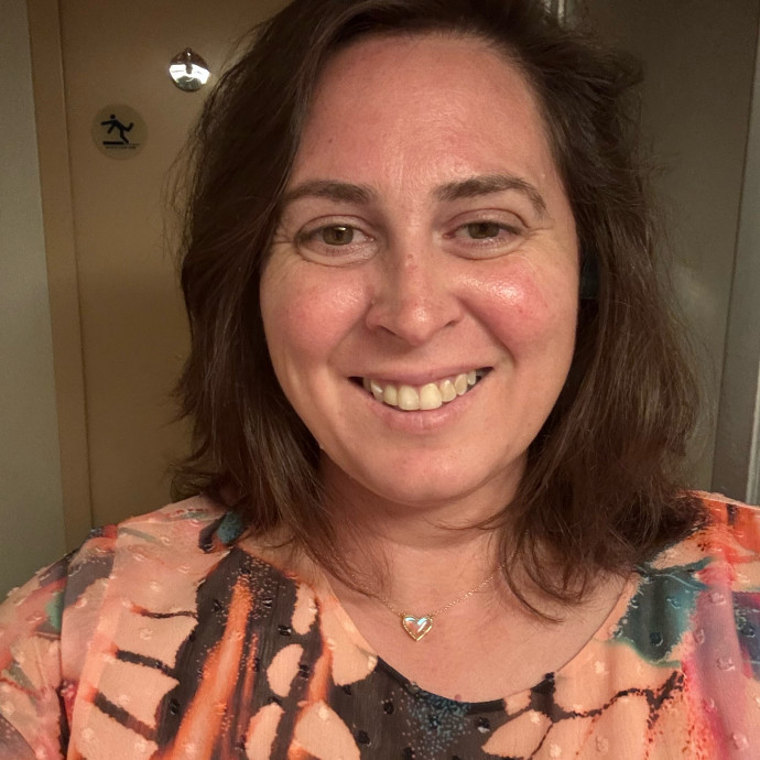 Dedicated And Loving Cat Sitter Dedicated And Loving Cat Sitter