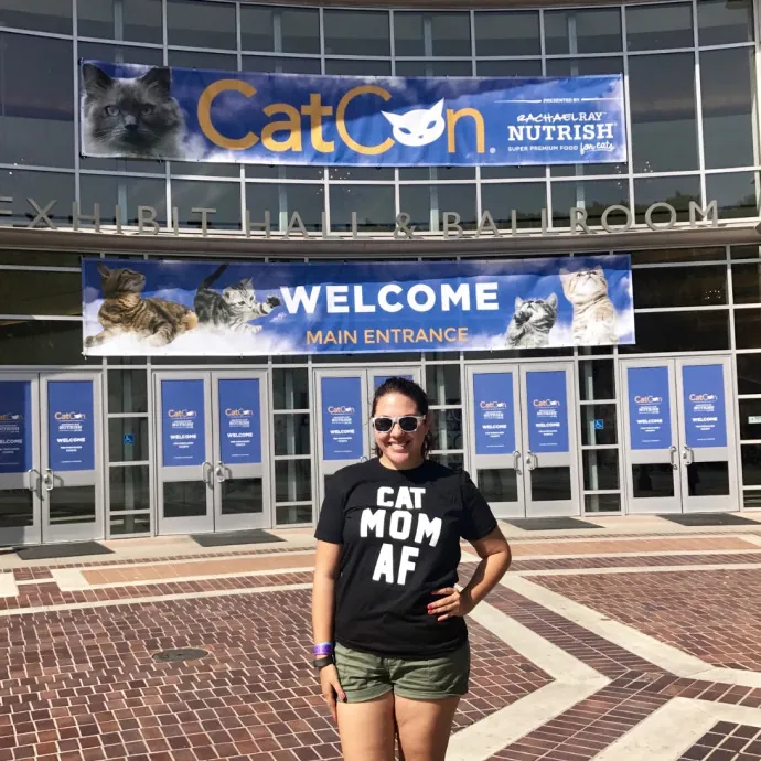 Rachel The Cat Lover photo 3