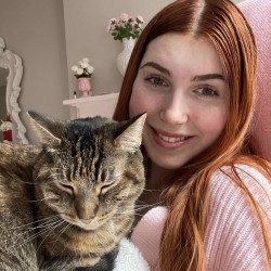 Sofia's Purrrrrfect Cat Care 💗