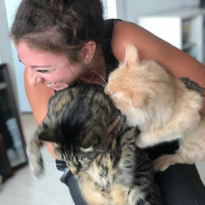 Julia The Kitty Whisperer